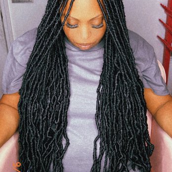 Mia The Stylist - Soft Locs - Hair Stylists Near Me Mia The Stylist - Soft Locs - Hair Stylists Near Me