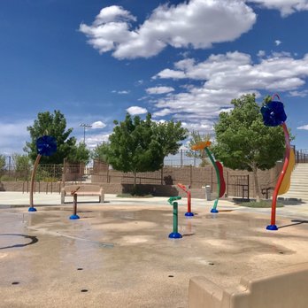 Madeira Canyon Park - Splash pad for kiddies! - Parks Near Me - Henderson, Nevada Madeira Canyon Park - Splash pad for kiddies! - Parks Near Me - Henderson, Nevada