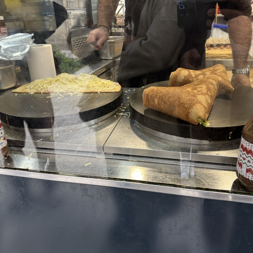 Au P'tit Grec - Creperies Near Me - Paris, 75 Au P'tit Grec - Creperies Near Me - Paris, 75