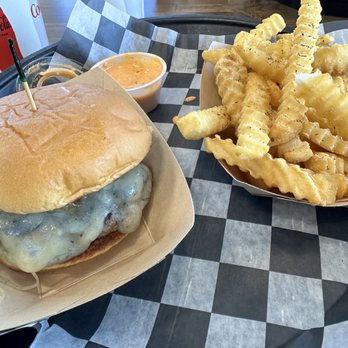 Al's Burger Shack - The Mookie - Burgers Near Me - Apex, North Carolina Al's Burger Shack - The Mookie - Burgers Near Me - Apex, North Carolina