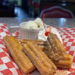 Roadrunner Saloon - Rodeo Churro