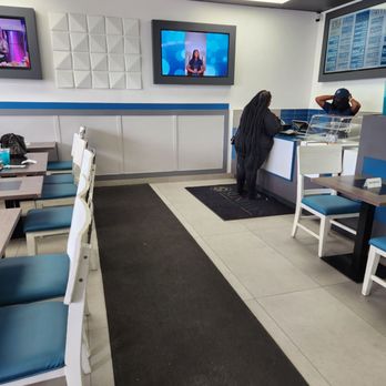 Sundays Eatery - It's a few seats. - Soul Food Near Me - Miami Gardens, Florida Sundays Eatery - It's a few seats. - Soul Food Near Me - Miami Gardens, Florida