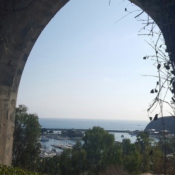 Bluff Top Trail - Parks Near Me - Dana Point, California
