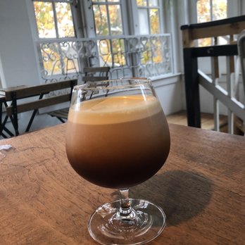 Gilly Brew Bar - Nitro cold brew - Coffee & Tea Near Me - Stone Mountain, Georgia