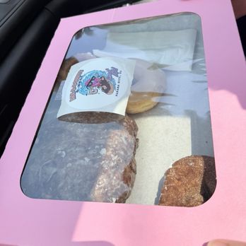Dan-D-Donuts & Deli - Donuts Near Me - Panama City, Florida Dan-D-Donuts & Deli - Donuts Near Me - Panama City, Florida