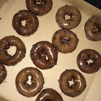 M & M Donuts - 1 dozen of glazed blueberry donuts. They put each dozen in a "pizza box." - Donuts Near Me - Anaheim, California M & M Donuts - 1 dozen of glazed blueberry donuts. They put each dozen in a "pizza box." - Donuts Near Me - Anaheim, California
