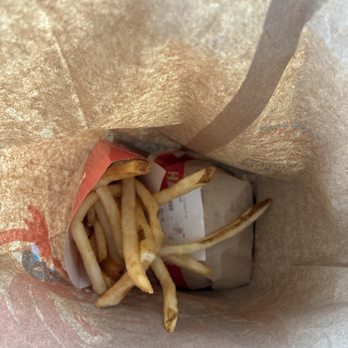 Wendy's - Baconator Combo - Burgers Near Me - Zion, Illinois Wendy's - Baconator Combo - Burgers Near Me - Zion, Illinois