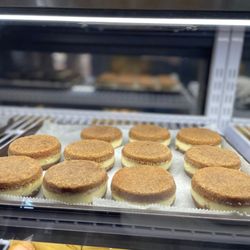 Hudson Valley Cheesecake - Cheesecake crumbles or sandwiches... they are AMAZING!