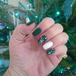 Perfection Nails - Stephanie did a great job today thank you for the idea Merry Christmas.