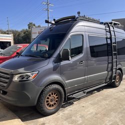 Torrance Motors - Amazing Mercedes Sprinter van getting new brakes all around