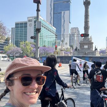 Paseo de la Reforma - Local Flavor Near Me - México, D.F., DIF