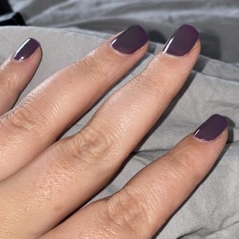 Gloss Nail Bar - Chemicals so harsh my fingers flaked for days - Nail Salons Near Me - Houston, Texas Gloss Nail Bar - Chemicals so harsh my fingers flaked for days - Nail Salons Near Me - Houston, Texas
