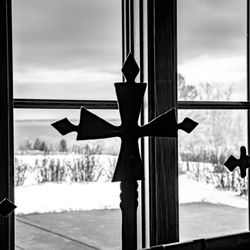 Mari Vineyards - Gothic crosses overlooking the bay!