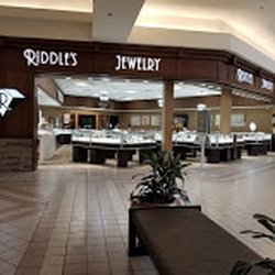 Riddle's Jewelry - Mankato