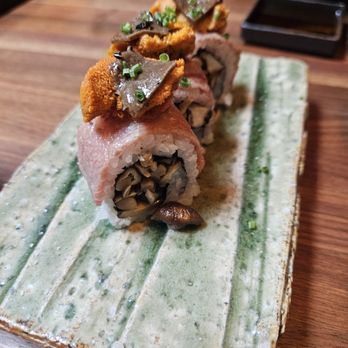 Minoru - Wagyu, Mushroom, & Uni (we had eaten a few pieces at this point) - Japanese Near Me - Montclair, New Jersey Minoru - Wagyu, Mushroom, & Uni (we had eaten a few pieces at this point) - Japanese Near Me - Montclair, New Jersey