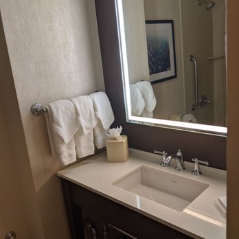 Romer Times Square - Restroom - Hotels Near Me - New York, New York Romer Times Square - Restroom - Hotels Near Me - New York, New York