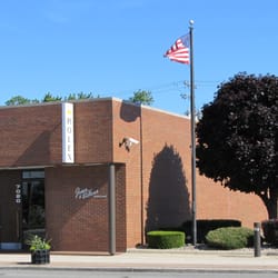 James & Williams Jewelers