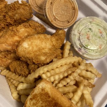 Raising Cane's Chicken Fingers - This is the 6 piece meal for about $14 ish. I had lunch and dinner with this meal. Worth waiting 30 minutes in the drive-thru line . - Fast Food Near Me - Clovis, California