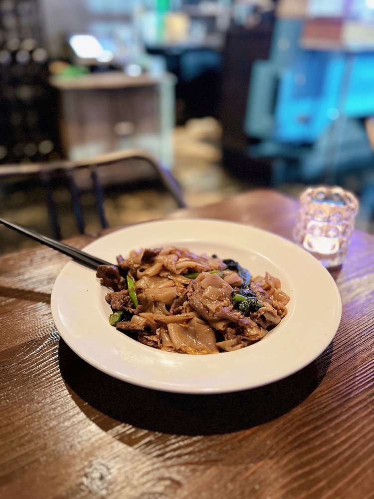 Hae Ha Heng Thai Bistro