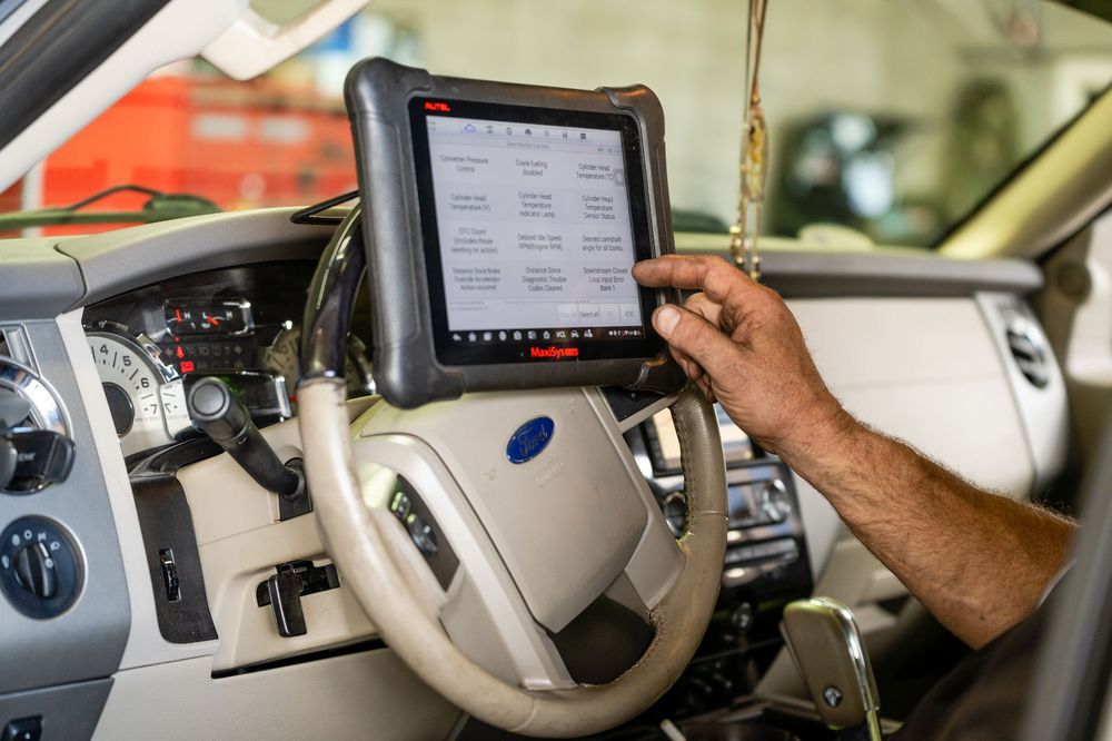 KIRBY AUTOMOTIVE Updated September 2024 108 Photos & 46 Reviews 6400 N Viewpoint Dr