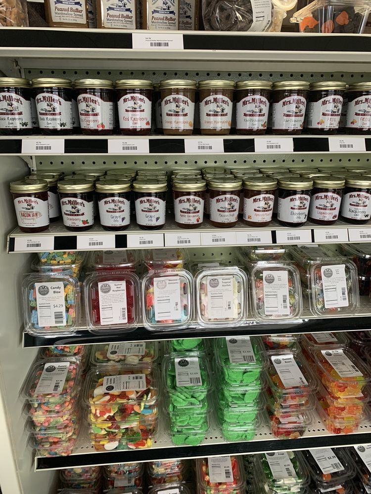 VILLAGE CONFECTIONS Updated October 2024 15 Photos 11 W Church St