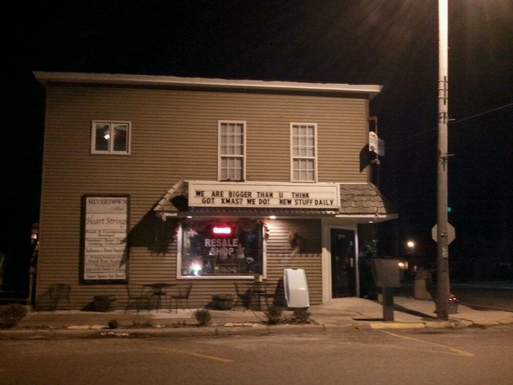 SILVER LAKE RESALE SHOP Updated August 2024 301 E Lake St, Silver