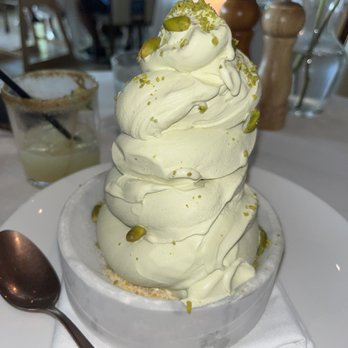 Forte Dei Marmi - Pistachio gelato - Italian Near Me - Miami Beach, Florida Forte Dei Marmi - Pistachio gelato - Italian Near Me - Miami Beach, Florida