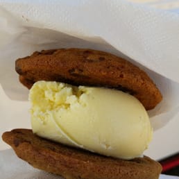 Vanilla Ice Cream Sandwich