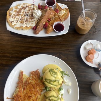 Broken Yolk Cafe - Sweet Trio (top) and the Caprese Benedict - Breakfast & Brunch Near Me - Fullerton, California Broken Yolk Cafe - Sweet Trio (top) and the Caprese Benedict - Breakfast & Brunch Near Me - Fullerton, California