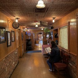 Valhalla Crossing - Waiting area
