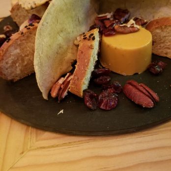 Aura Vegana - Cheese Platter - Vegan Near Me - Ciudad de México, AGU