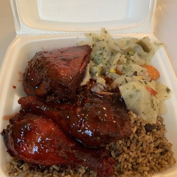 Elaine's Kitchen - a meal in a styrofoam container - Caribbean Near Me - Dallas, Texas