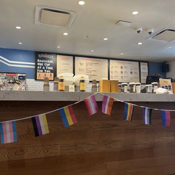 Philz Coffee - Coffee & Tea Near Me - Burlingame, California