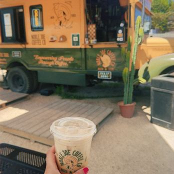 Noble Joe Coffee - Toasted Vanilla Oat Outside - Coffee & Tea Near Me - Austin, Texas Noble Joe Coffee - Toasted Vanilla Oat Outside - Coffee & Tea Near Me - Austin, Texas