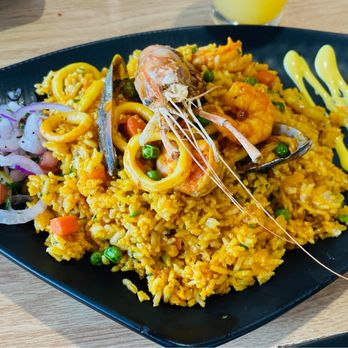 Fernando's - a plate of rice with shrimp and vegetables - Peruvian Near Me - Downey, California