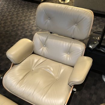 Oneworld Business Lounge - LAX - Airport Lounges Near Me - Los Angeles, California