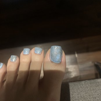 Kim's Nails - Uneven patchy polish and nail - Nail Salons Near Me - Los Angeles, California