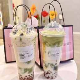 Green Tea Matcha 雪绒抹茶 Mochi Matcha 相思抹茶 Green Tea Matcha 雪绒抹茶 Mochi Matcha 相思抹茶