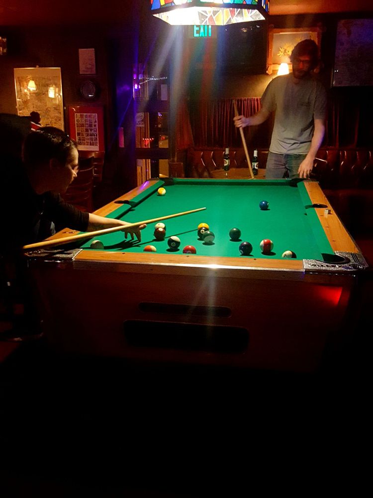 CURLY’S VILLAGE INN 12 Reviews Bars 4205 Bluffton Rd, Fort Wayne