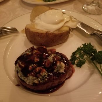 Peter's Fine Dining - Beef tenderloin with blue cheese crust and fig reduction - Seafood Near Me - Markham, Ontario