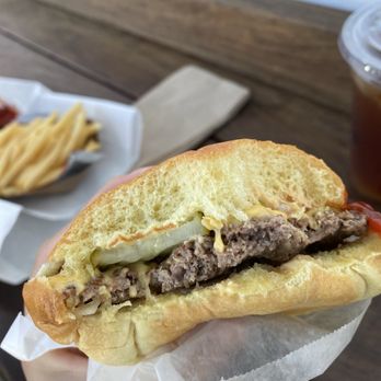 The Win-Dow Long Beach - Cheeseburger - Burgers Near Me - Long Beach, California The Win-Dow Long Beach - Cheeseburger - Burgers Near Me - Long Beach, California