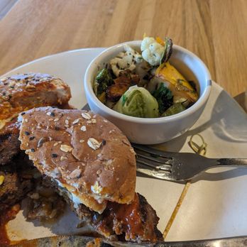 True Food Kitchen - Peruvian burger - New American Near Me - Gaithersburg, Maryland True Food Kitchen - Peruvian burger - New American Near Me - Gaithersburg, Maryland