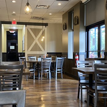 First Watch - Inside dining area - Breakfast & Brunch Near Me - Winter Garden, Florida First Watch - Inside dining area - Breakfast & Brunch Near Me - Winter Garden, Florida