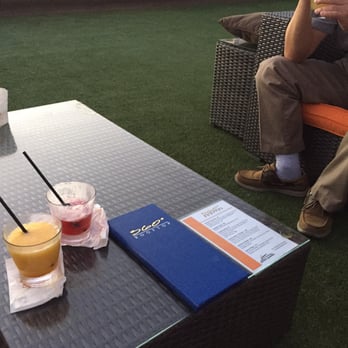 360° Rooftop - Nice, scenic place to enjoy drinks with friends - Cocktail Bars Near Me - Saint Pete Beach, Florida