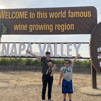 Napa Valley Welcome Sign - Landmarks & Historical Buildings Near Me - Napa, California