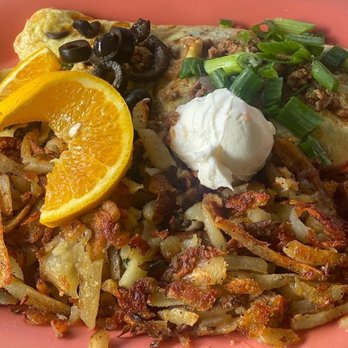 The Potholder Cafe - Baja Omelette (hold the tomatoes) - Breakfast & Brunch Near Me - Long Beach, California