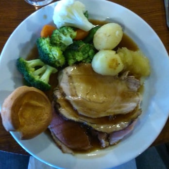 Duddingston Golf Club - Sunday roast - Sports Clubs Near Me - Edinburgh, EDH