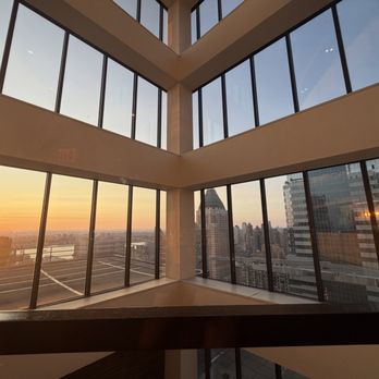 The View - Lounges Near Me - New York, New York The View - Lounges Near Me - New York, New York