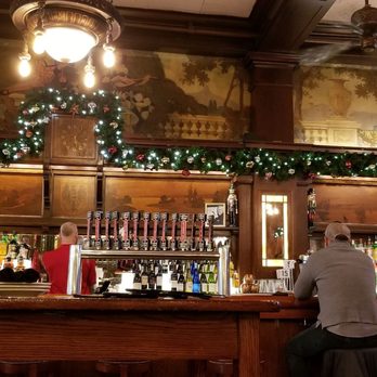 The Berghoff Restaurant - Bars Near Me - Chicago, Illinois