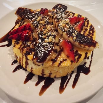 Aloha Kitchen - Banana Pancake Soufflé - Breakfast & Brunch Near Me - Honolulu, Hawaii